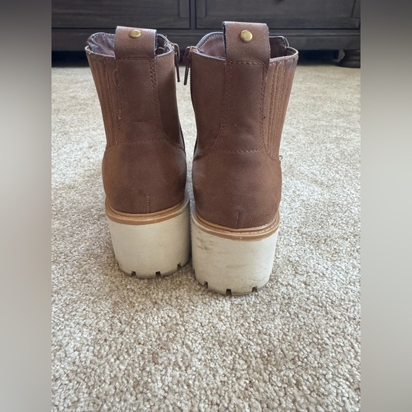 Maurice’s Chelsea Boot Color Cognac - Picture 3 of 7